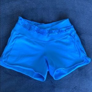 Lululemon yoga spandex shorts